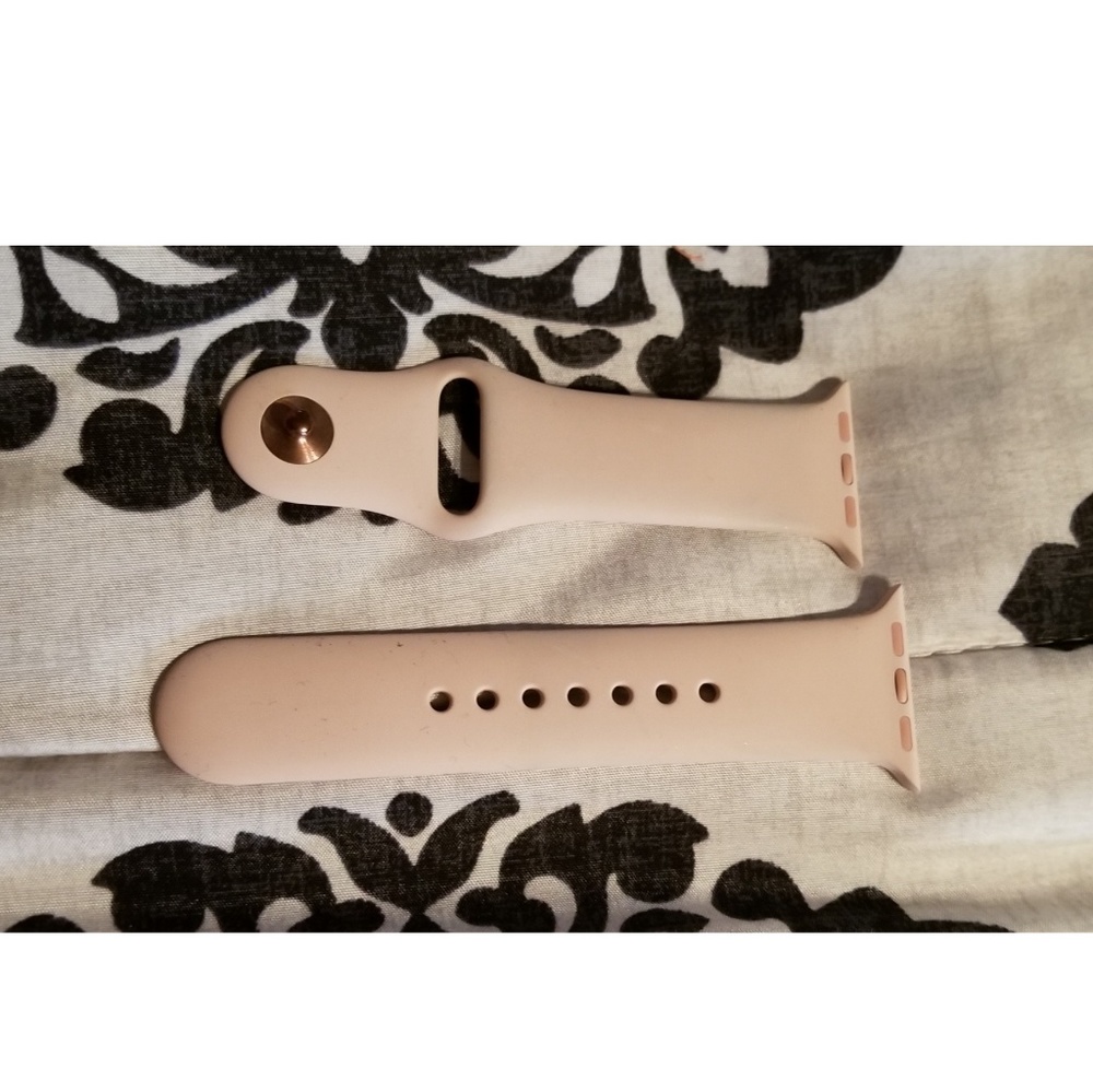 Apple Watch Series 3 38mm Pink Sand Sport Loop Bnd